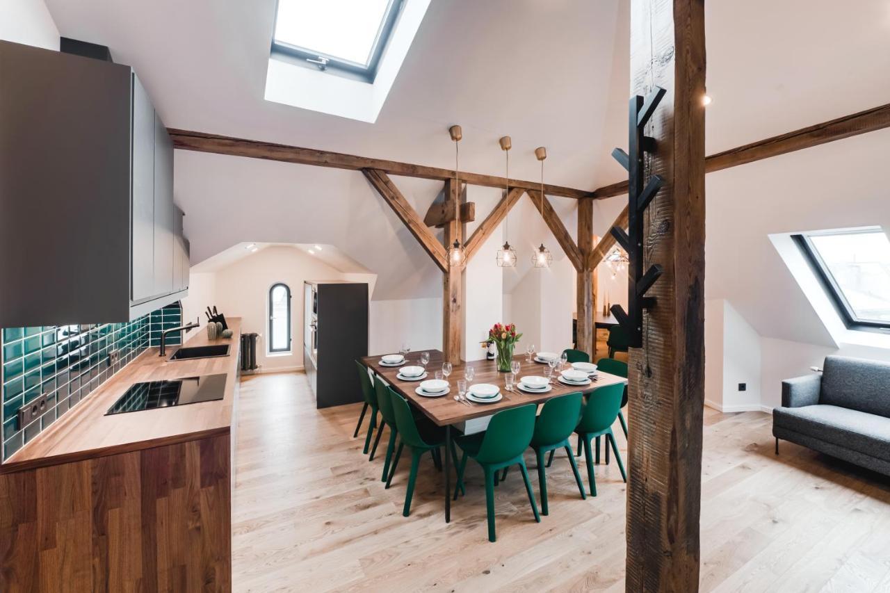 Big Design Apt - Sleeps 12 - Best Location リガ エクステリア 写真