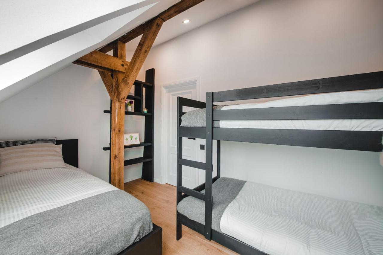 Big Design Apt - Sleeps 12 - Best Location リガ エクステリア 写真