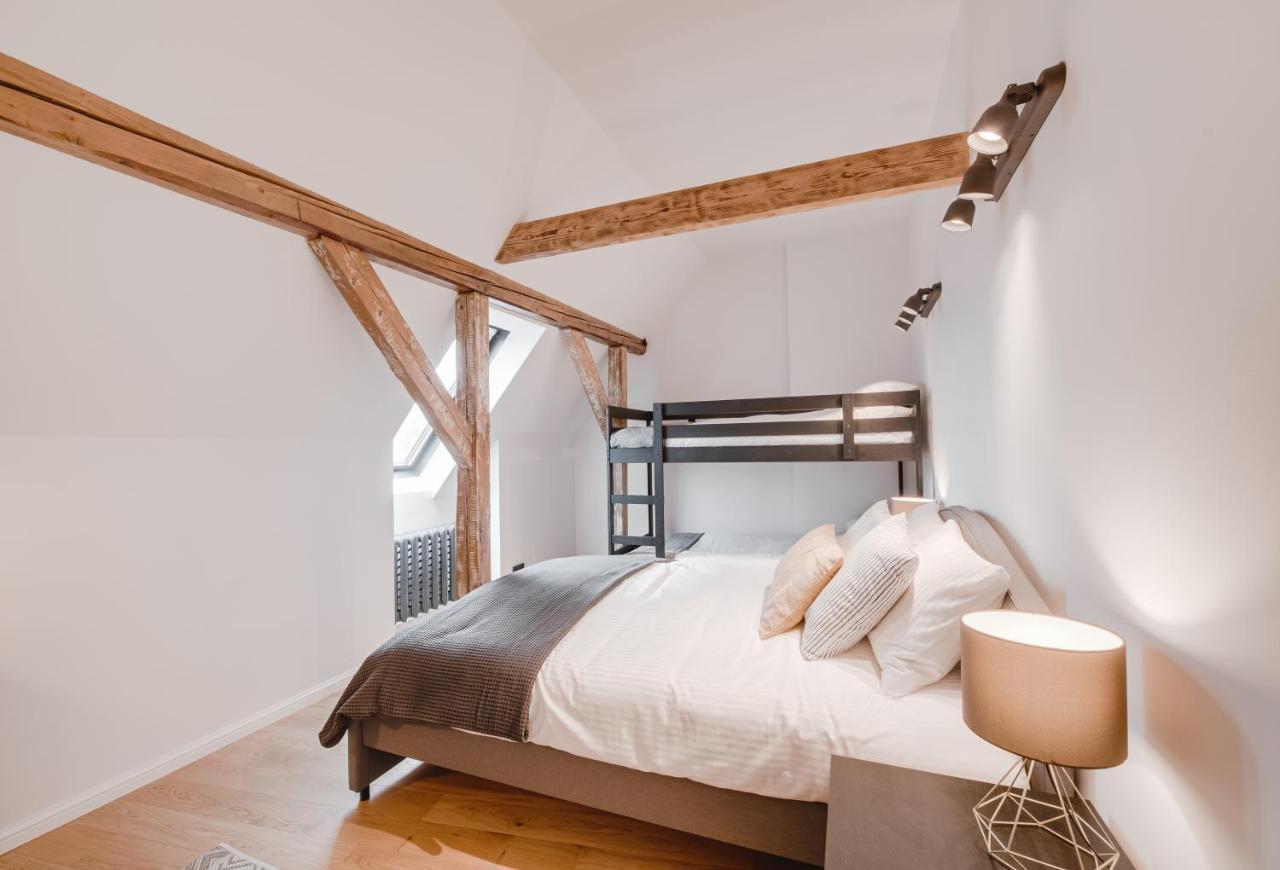 Big Design Apt - Sleeps 12 - Best Location リガ エクステリア 写真